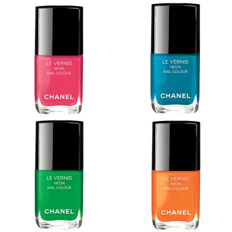 chanel neon wave nail|Chanel le vernis nails.